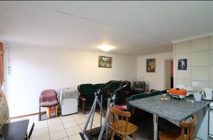 Commercial Property for Sale in Braelyn Heights Eastern Cape